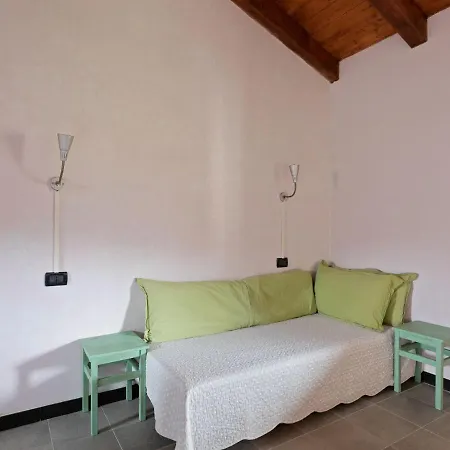 House In The Middle Of Meadows And Forests, Ideal For Walking And Cycling. *