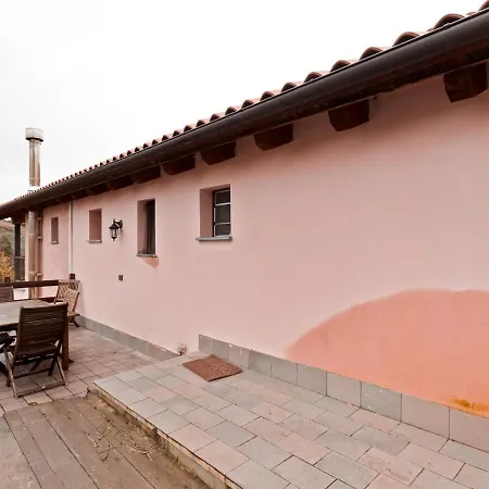 בית נופש House In The Middle Of Meadows And Forests, Ideal For Walking And Cycling. *