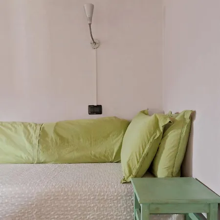 בית נופש House In The Middle Of Meadows And Forests, Ideal For Walking And Cycling. Mioglia