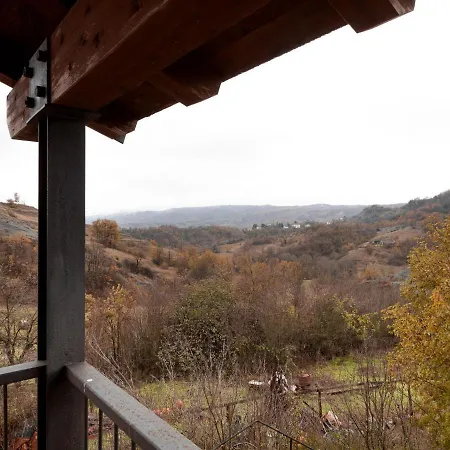בית נופש House In The Middle Of Meadows And Forests, Ideal For Walking And Cycling.