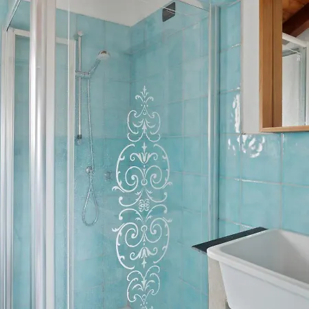 House In The Middle Of Meadows And Forests, Ideal For Walking And Cycling. בית נופש *